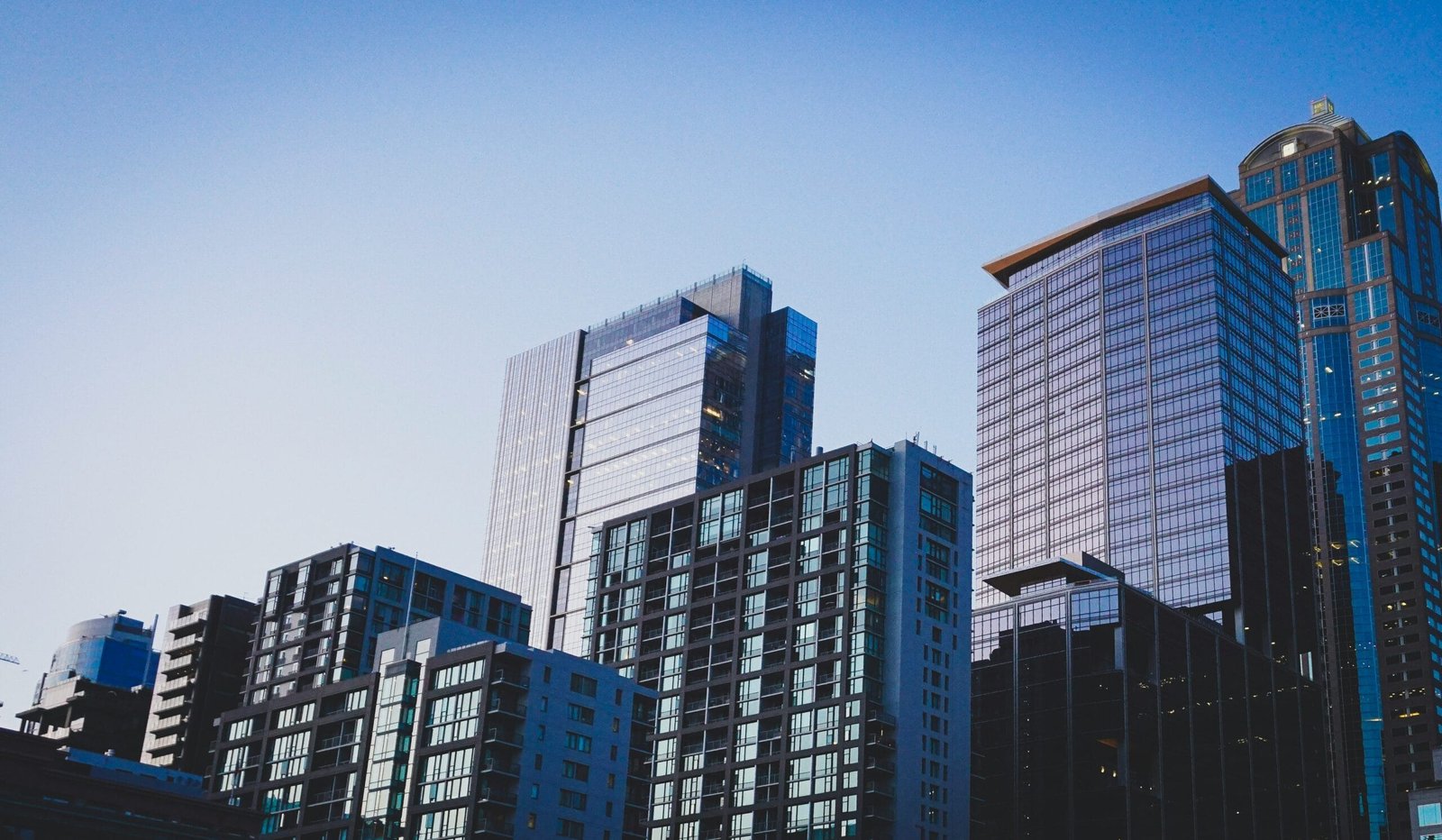 Photo by <a href="https://unsplash.com/@jdent" rel="nofollow">Jason Dent</a> on <a href="https://unsplash.com/?utm_source=hostinger&utm_medium=referral" rel="nofollow">Unsplash</a>