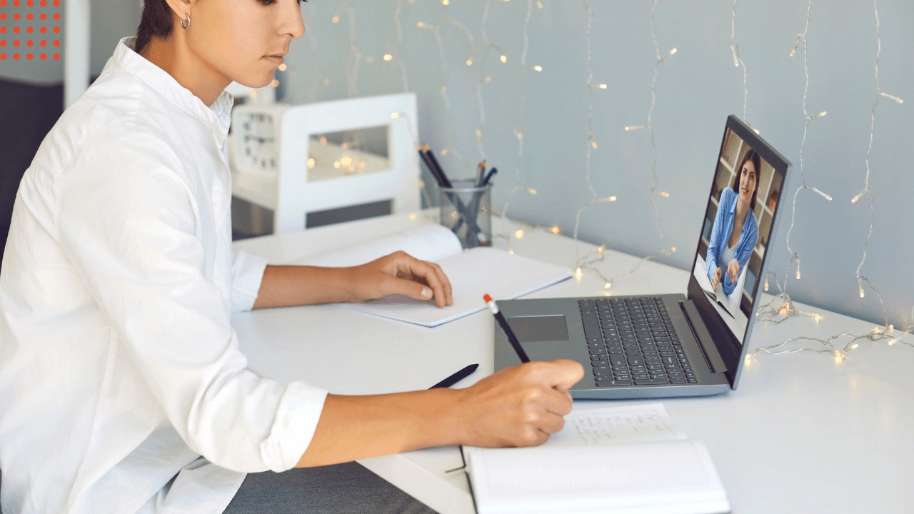 The Advantages of Outsourcing Your Remote English Teacher Staffing Requirements